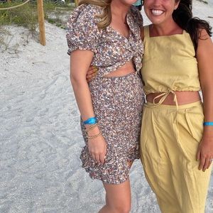 Tie front dress!!! Size small